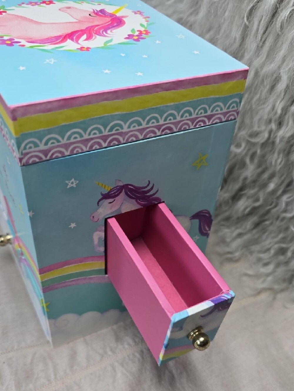 'One of a Kind' Unicorn Jewelry Box - Pastel Blue & Pink - Picture 8 of 15